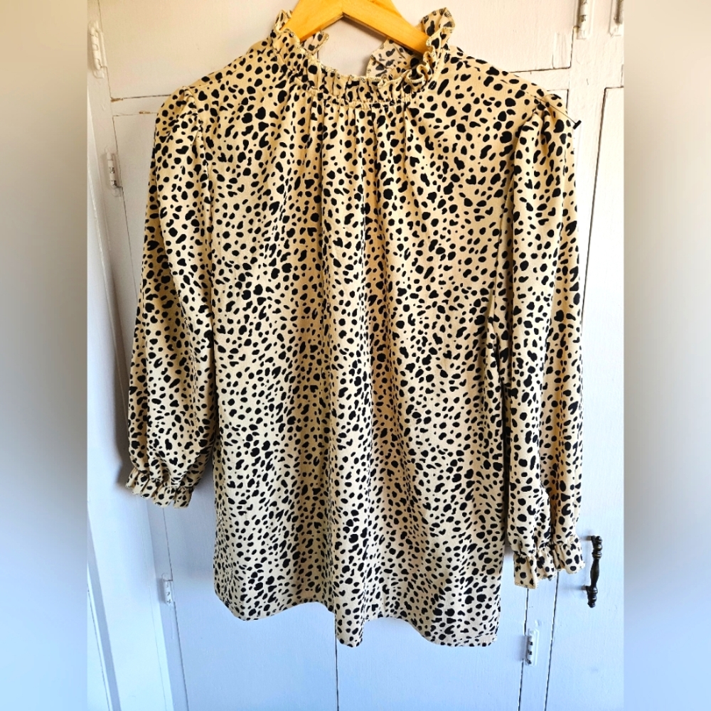 Anga Fashion Leopard Print blouse Size L